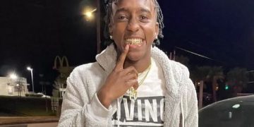 Ylli i futbollit amerikan u vra në festën e ditëlindjes së motrës së tij