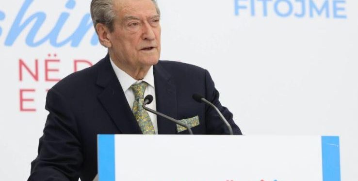 Berisha kërkon të zbulojë ata që ndikuan të shpallej “non grata” në ShBA