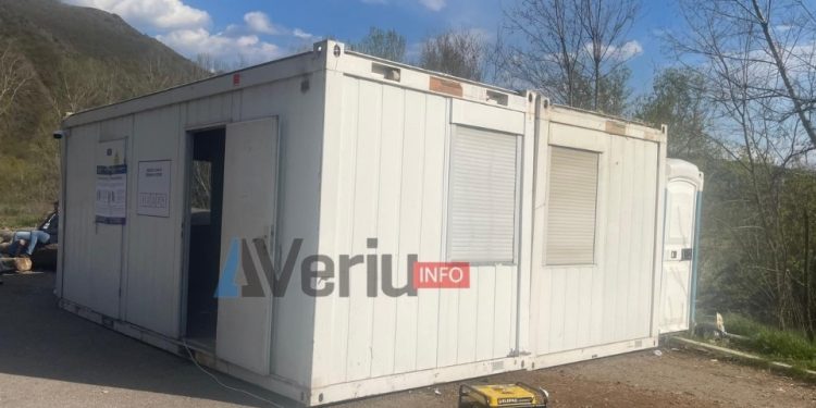 Në Jashanicë të Leposaviqit nga 2900 votues të regjistruar, kanë votuar vetëm 2 persona