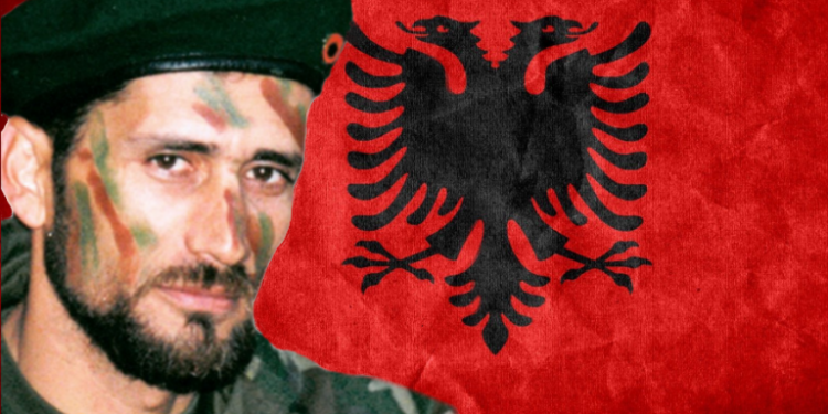 Publikohet punimi i diplomës së heroit Agim Ramadani, habit bukurshkrimi i tij