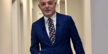 Kush po u thotë të huajve mbani në Hagë krerët e UÇK’së -Blendi Fevziu tregon çfarë i thanë diplomatët