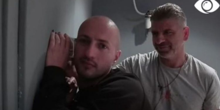 Qetsori shpërthen ndaj Kristit