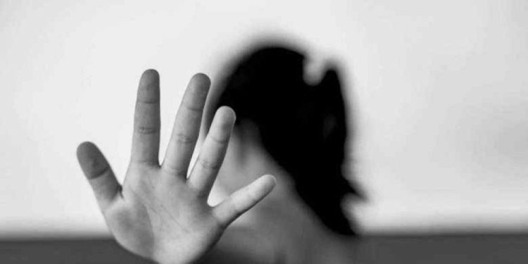 Dhunohet një grua në Ferizaj nga një grup personash, viktima mbetet shtatëzënë