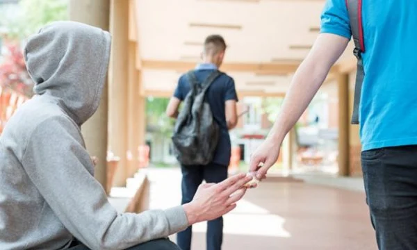 Shifra të frikshme të përdoruesve të drogës nga mosha 14 – 18 vjeçare në Kosovë