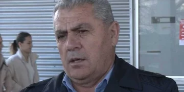 Gjyshi i njërit prej nxënësve të lënduar nga rryma te “Faik Konica”: U përpoq ta nxirrte shokun nga trafoja
