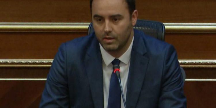 Mungesë e kuorumit në Kuvend, Konjufca: Kjo legjislaturë nuk e meriton të vazhdojë