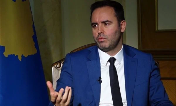 Konjufca: Nuk mund të kushtëzohemi nga Vuçiqi për zgjedhjet në veri