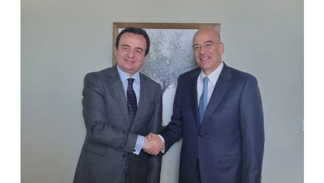 Kurti pritet nga Dendias, e falenderon për përkrahjen e dhënë ndaj Kosovës në proceset integruese