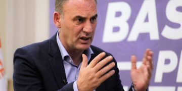Limaj: Politika e Kurtit është me heq dorë nga veriu, do të ndodh ajo që pak kush e ka pritur