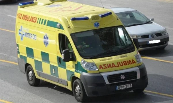 E rëndë në Maltë, 44-vjeçari shqiptar goditet nga pompa e betonit teksa po punonte