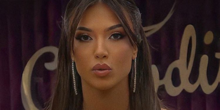 A flet Mbresa me Xhulin?