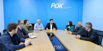 Krasniqi takon kandidatët e PDK-së për kryetarë në komunat veriore – kërkon nga Qeveria angazhim për këtë proces