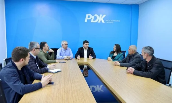 Krasniqi takon kandidatët e PDK-së për kryetarë në komunat veriore – kërkon nga Qeveria angazhim për këtë proces