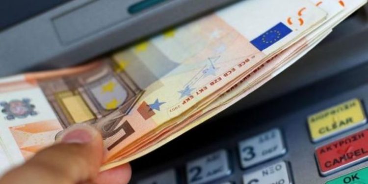 Shoqëria Civile kërkon nga Kuvendi miratimin e pagës minimale