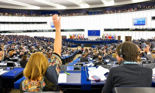 Parlamenti Europian u kërkon 5 vendeve anëtare të BE’së ta njohin Kosovën