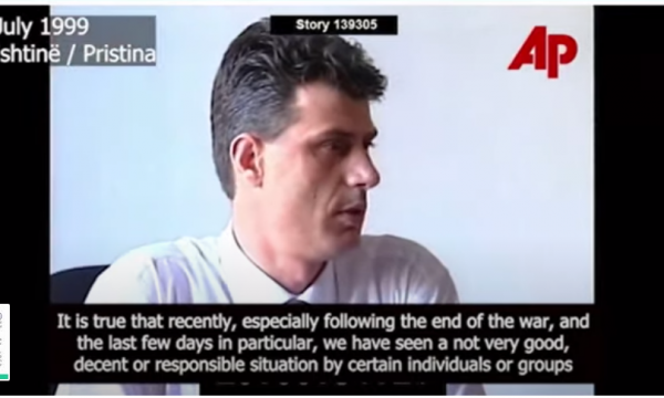 Video e Mbrojtjes: Thyerja e banesave të serbëve pas luftës, çfarë thoshte Thaçi atëkohë