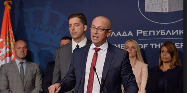 Paralajmëron Sheholli: Lista Serbe mund të shuajë aktivitetin e saj politik!