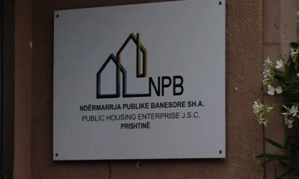 Avokati thotë se Policia s’po i bastis zyrat e NPB’së, sipas tij cak janë ish-zyrtarët e ndërmarrjes