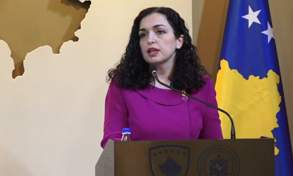 Presidentja tejkalon pakënaqësitë, zotohet për zbatim të marrëveshjes me Serbinë