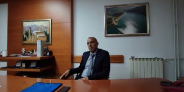 Kryetari i Zubin Potokut: S’do ketë vend më për uzurpatorë, zyrat iu takojnë qytetarëve të Kosovës