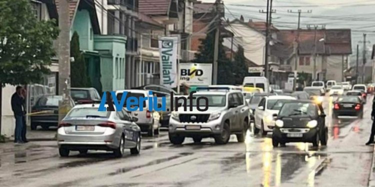 LAJMI I FUNDIT: Therret me thikë V. N. në Vushtrri, dërgohet urgjent në QKUK nga Spitali i Vushtrrisë