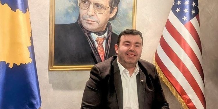 Faton Bislimi jep dorëheqje nga kryesia e LDK-së
