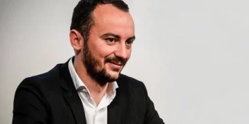 Molliqaj: Konjufca është amortizer i Kurtit