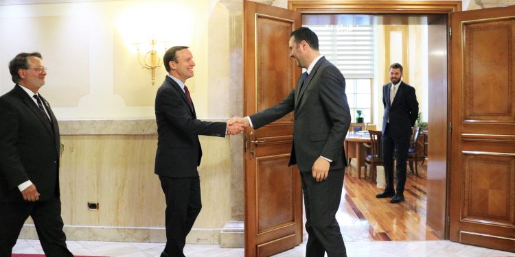 Çka bisedoi Konjufca në takim me dy senatorë amerikanë