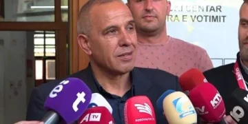 Betohet në Çabër, por punën si kryetar Izmir Zeqiri synon ta kryejë nga objekti i komunës në Zubin Potok