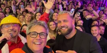 Luiz Ejlli i bashkohet fushatës elektorale, në mbështetje të kandidatit të PS-së