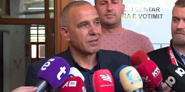 Si është gjendja sot në Zubin Potok?- Deklarohet kryetari i komunës, Izmir Zeqiri!