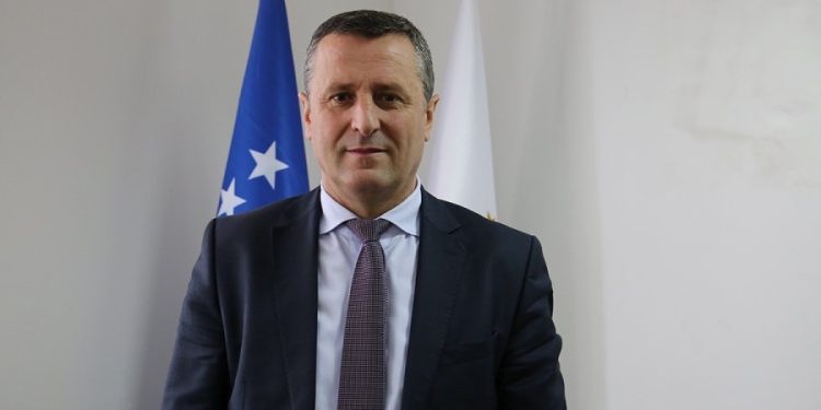 Banesa, tokë, pyll e livadhe – kjo është pasuria e kryeprokurorit Blerim Isufaj