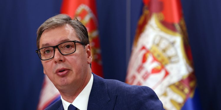 Vuçiq për procesin e betimit të kryetarëve në veri: Kurrë s’do të jenë të pranuar