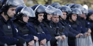 Pak orë pasi Kurti tha se Policia do jetë në veri, Blinken ia kërkon tërheqjen e tyre