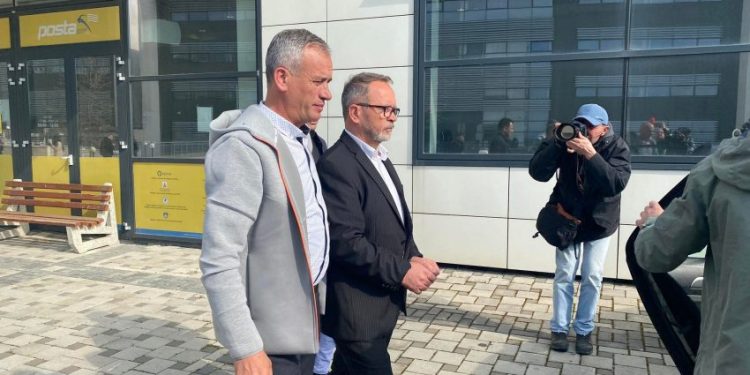 LAJMI I FUNDIT: Vetëvendosje e Albin Kurtit ia ‘ha’ kokën drejtorit të Krimeve Ekonomike në polici, shkak Nagip Krasniqi