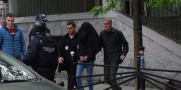 Eksperti i sigrisë: Çdo e dyta familje serbe kanë armë, ata i nxisin fëmijët t’i përdorin