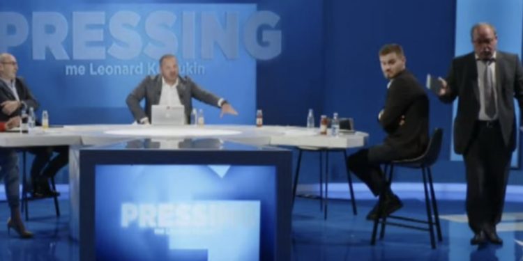 “Çohu dil jashtë. Mbylle gojën, rrugaç!” – Ramabaja lëshon studion pas përplasjes së ashpër me Ollurin