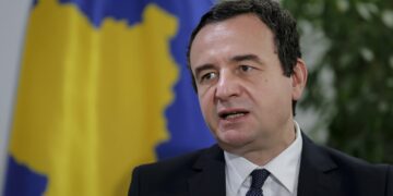 “Kurti mund të shkarkohet apo të dorëhiqet”