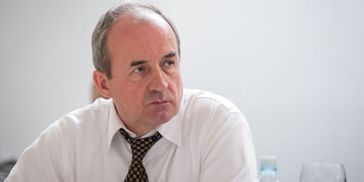 Situata në veri, Bugajski-Blinkenit: Mbështetja e SHBA-së për Vuçiqin po destabilizon rajonin