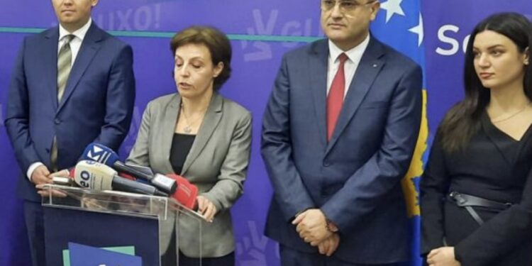 Lista GUXO del me komunikatë, mbështet qendrimin e kryetarëve në veri në zyra komuna – kjo bie ndesh me kërkesën e ambasadës amerikane