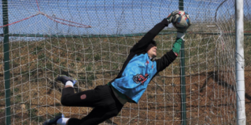 Portieri drenicas mbetet pa vetëdije në fushë për disa minuta, merr ndihmë në spitalin e Mitrovicës