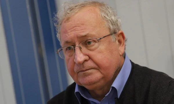 Spahiu: Kosova ta kuptojë se nuk është në gjendje të diktojë politikën e shteteve të fuqishme, siç është Amerika
