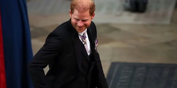 Kurorëzimi i mbretit Charles III/ Princ Harry i bashkohet familjes mbretërore, pa Meghan