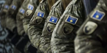 Mehaj publikon sondazhin: 73 % e kosovarëve i besojnë FSK-së