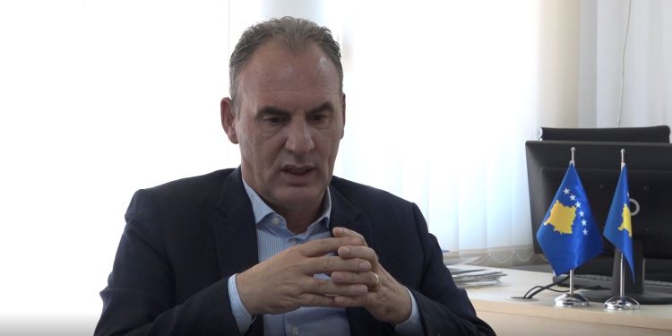 Limaj: Serbia ka arritur ta marrë një fitore në dialog – Kosova vulën e shkatërrimit e ka nga 14 shkurti