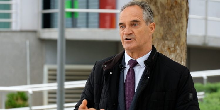 Nait Hasani kërkon që masakra e Burgut të Dubravës të trajtohet në dialogun me Serbinë