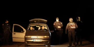 “E pashë vrasësin tek qëllonte, u kthye në veturë pasi dëgjoi rënkimet”, rrëfimet tronditëse nga masakra e dytë në Beograd