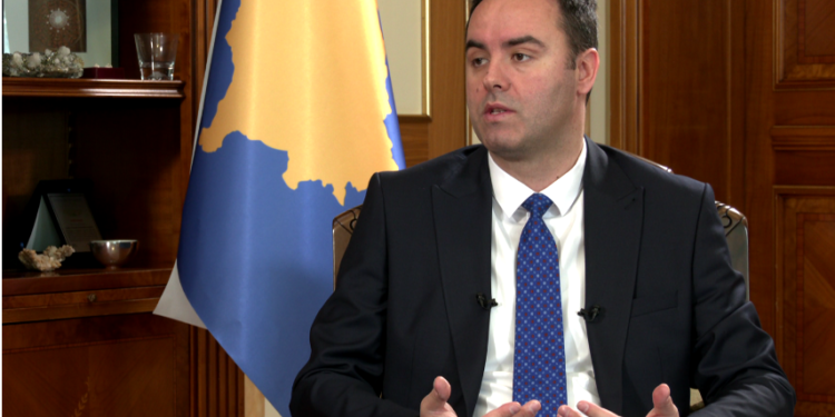 Konjufca përkujton heroin Agron Rrahmani