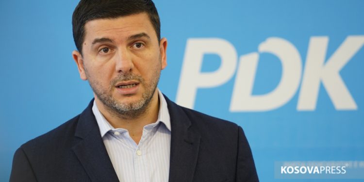 PDK dënon dhunën në veri nga grupet e dirixhuara nga Serbia, kërkon koordinim me partnerët