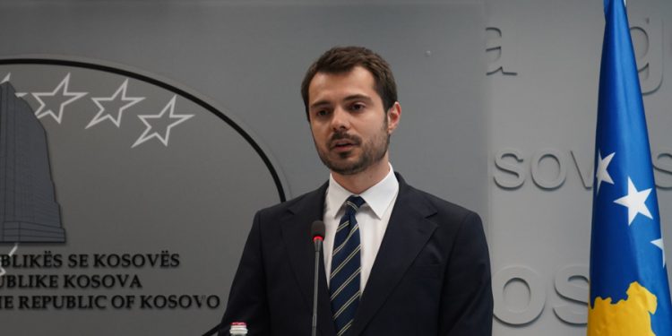 Zëdhënësi i Qeverisë: Në mbledhjen e qeverisë nuk pati vendim për ndarjen e 100 eurove për zyrtarët publikë